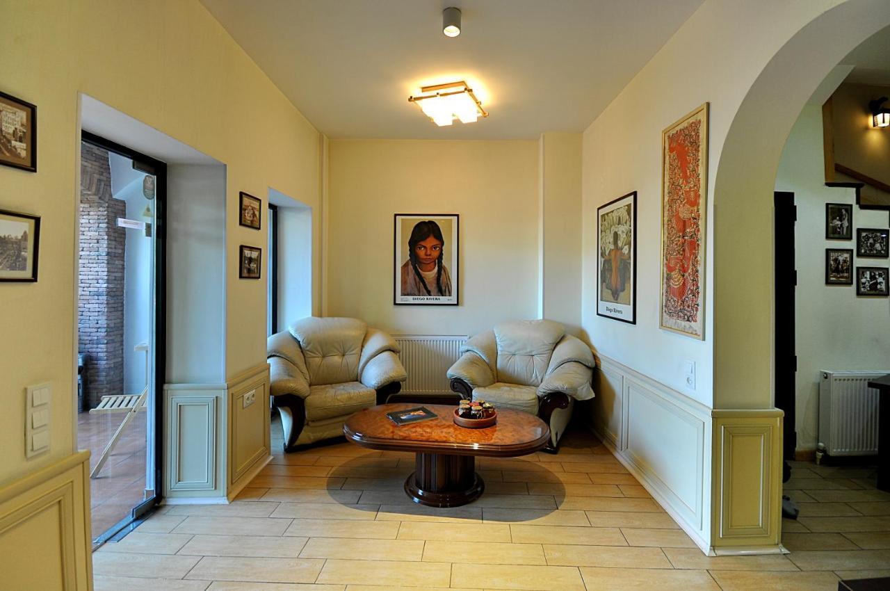 Hotel Frida Tbilisi ภายนอก รูปภาพ